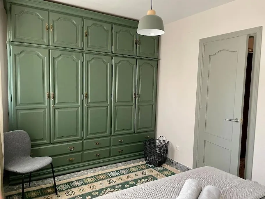 Fantastic New 120M2 Beach House In El Palo 말라가